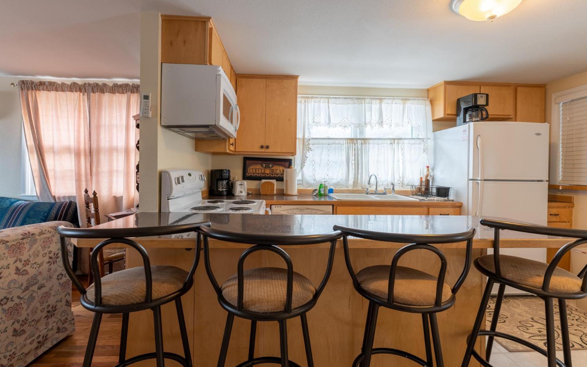 First Deadwood Cottages Kamer foto